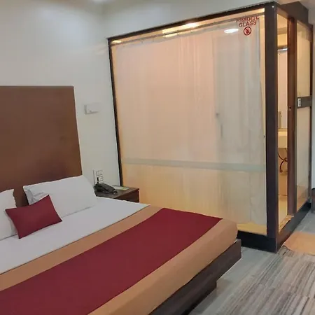 Hotel Milan International Mumbai Exterior photo