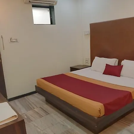 Hotel Milan International Mumbai Exterior photo